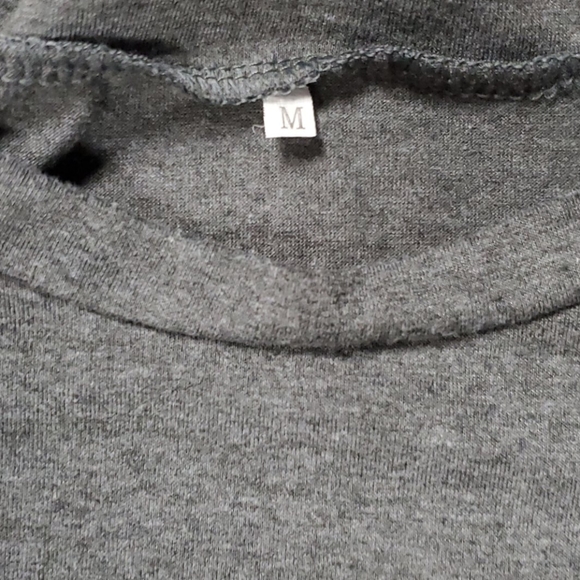 Free with $10 order Medium long sleeve (Raglan type) buffalo check top - Picture 4 of 6